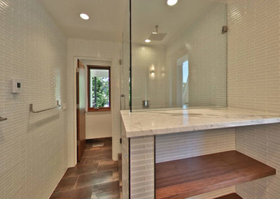 Modern - Bath & Shower Rooms