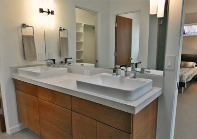 Modern - Bath & Shower Rooms