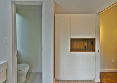 Modern - Bath & Shower Rooms