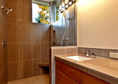 Modern - Bath & Shower Rooms